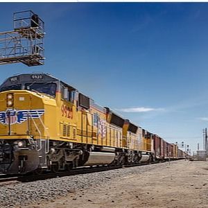 Międzynarodowy transport kolejowy „od drzwi do drzwi” z Yiwu w Chinach do Luksemburga w Austrii