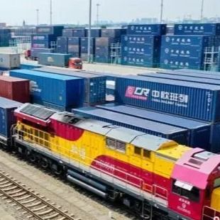 Spedytor kolejowy Ddp dla małych firm FCL z Chin do USA, Szwecji